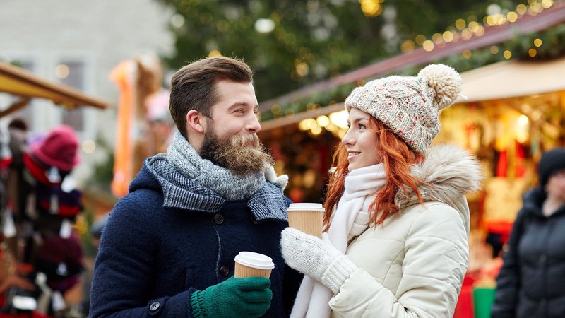 winter-couple-2000w-1